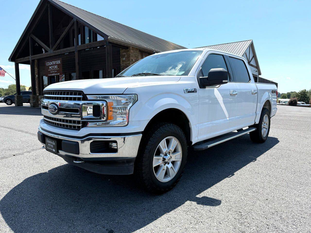 Used 2020 Ford F150 XLT w/ Equipment Group 302A Luxury image 2