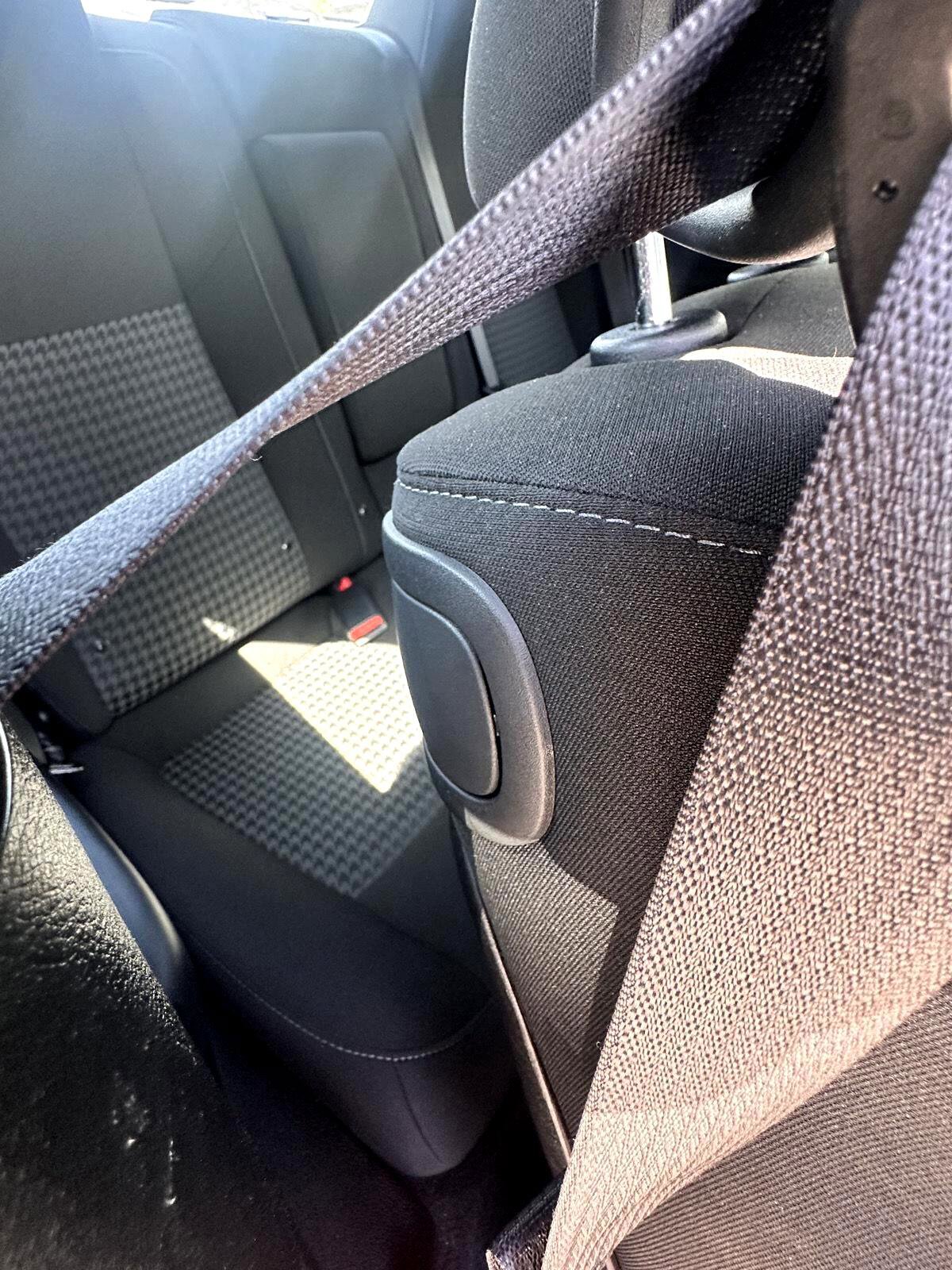 Used 2022 Dodge Challenger GT image 14