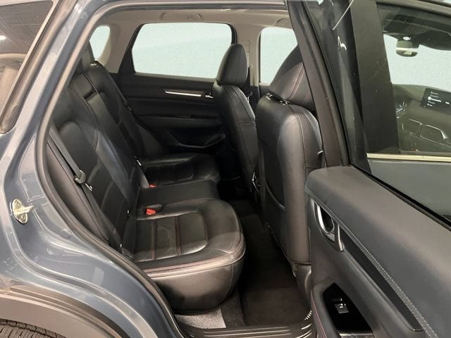 Used 2024 MAZDA CX-5 Carbon Edition AWD/4WD image 12