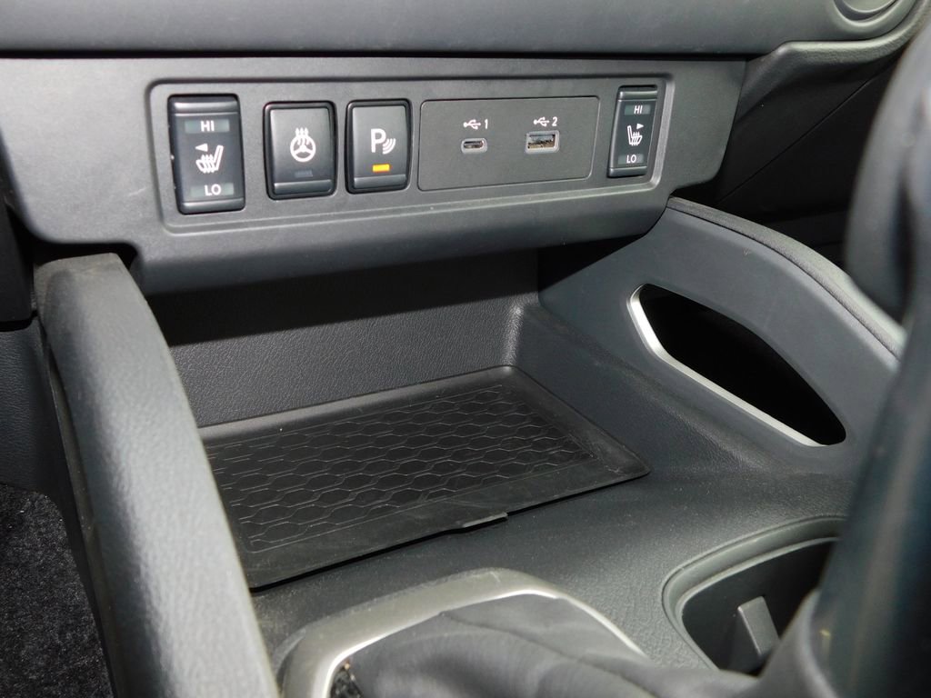 Used 2024 Nissan Frontier SV w/ Hardbody Edition image 38