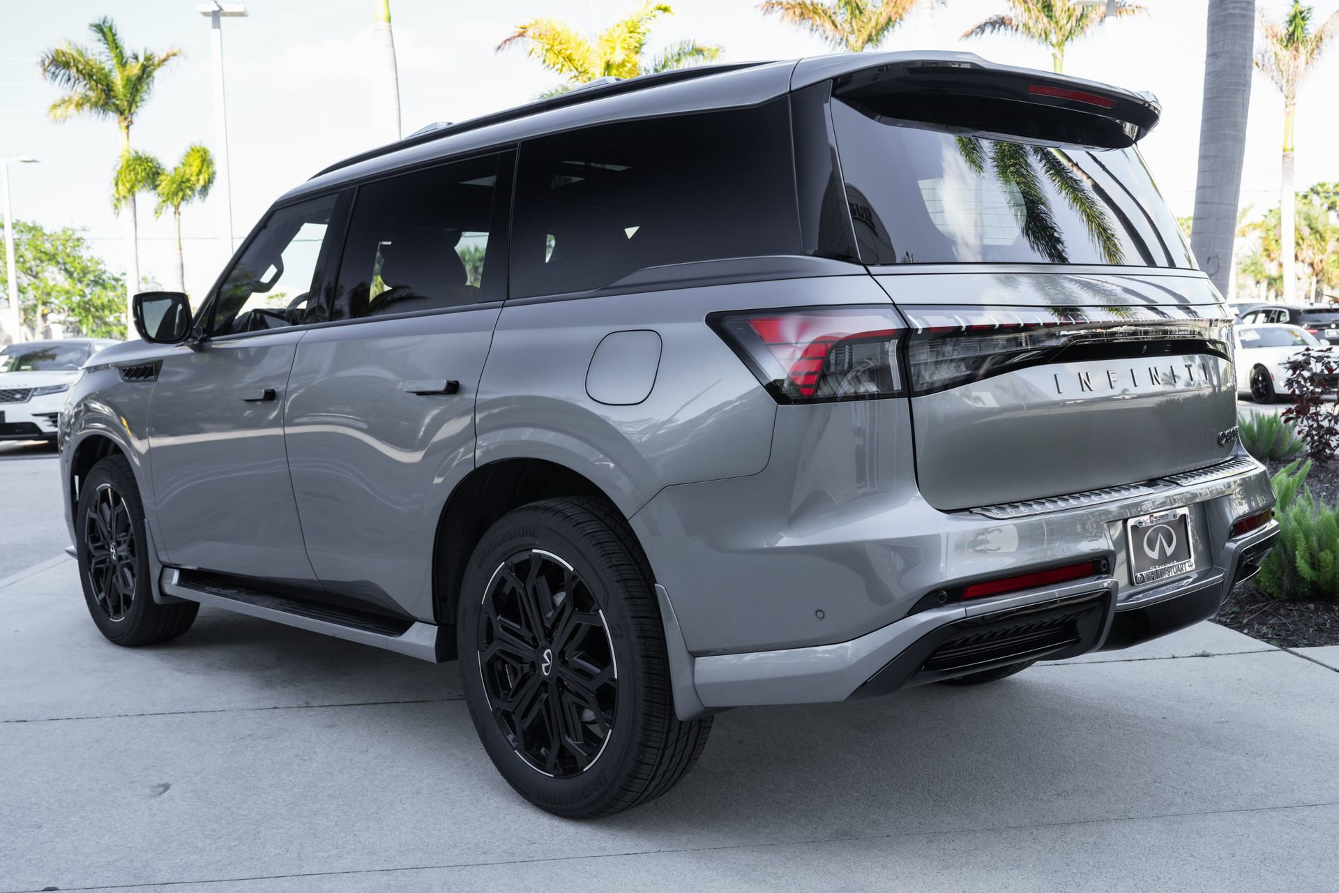 New 2026 INFINITI QX80 4WD w/ Sport Exterior Package image 22
