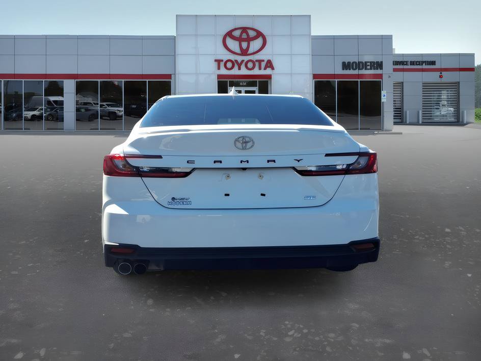 Certified 2025 Toyota Camry SE FWD image 4