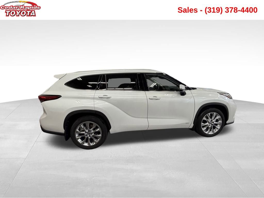 Used 2023 Toyota Highlander Limited image 6