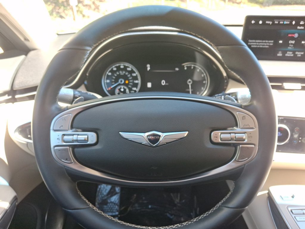 Used 2023 Genesis GV70 2.5T w/ Advanced Package AWD/4WD image 16