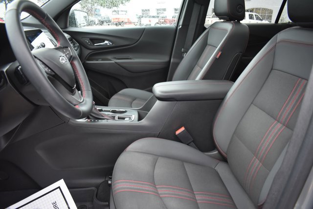 Used 2023 Chevrolet Equinox RS image 14