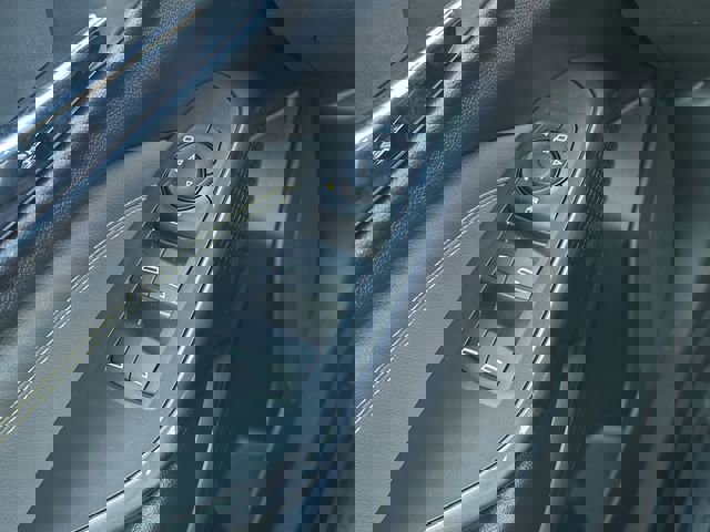 New 2026 Chevrolet Trax ACTIV w/ Sunroof Package image 21