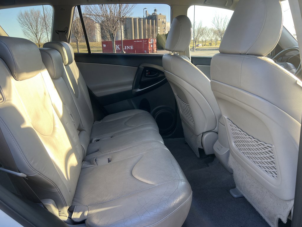Used 2010 Toyota RAV4 Limited image 13