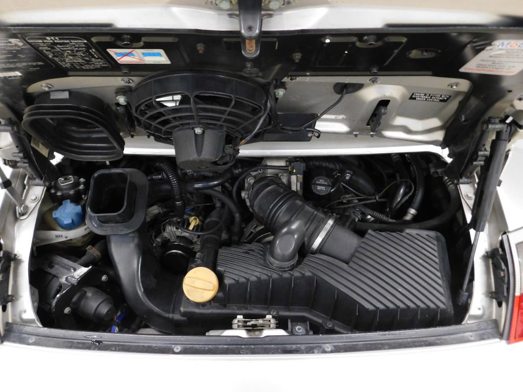 Used 2001 Porsche 911 Carrera 4 image 74