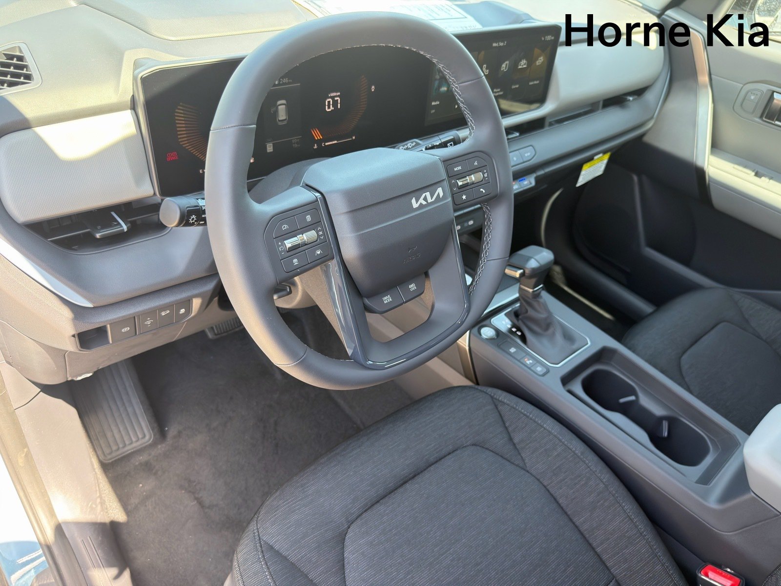 New 2027 Kia Seltos S FWD image 11