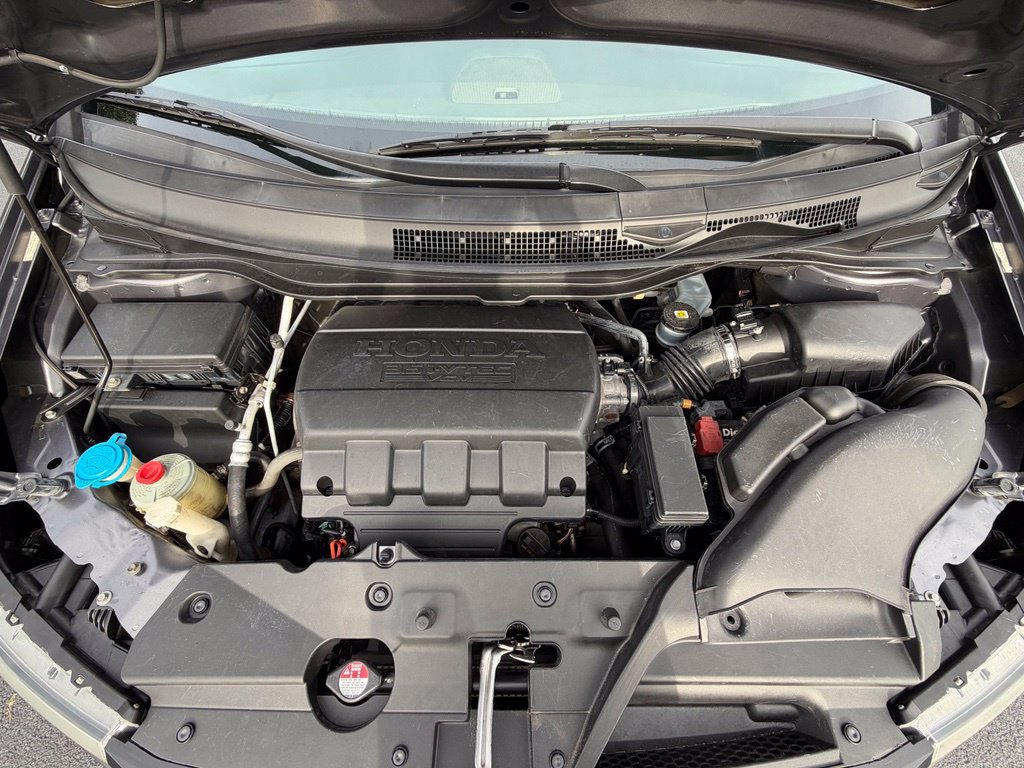 Used 2016 Honda Odyssey SE image 40