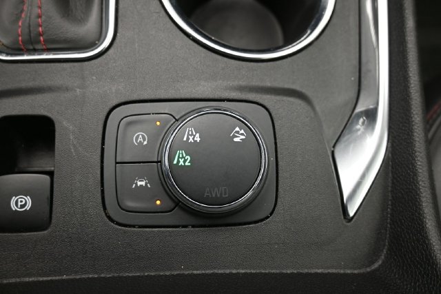 Used 2023 Chevrolet Traverse RS AWD/4WD image 30