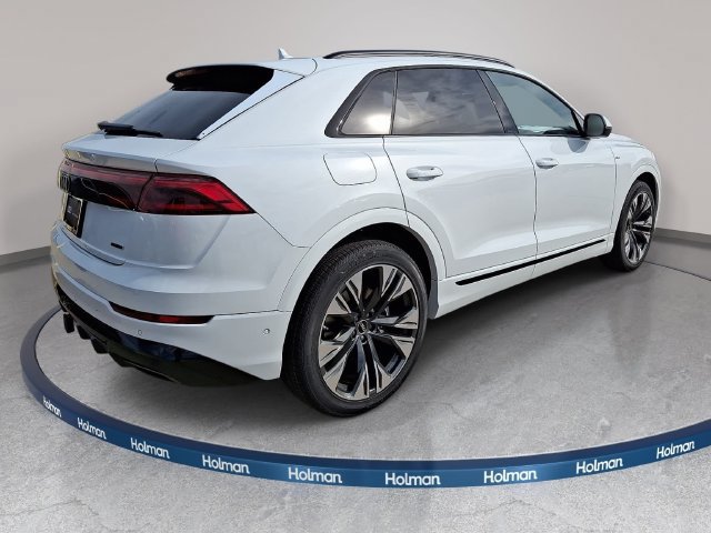 New 2027 Audi Q8 Premium Plus AWD/4WD image 3