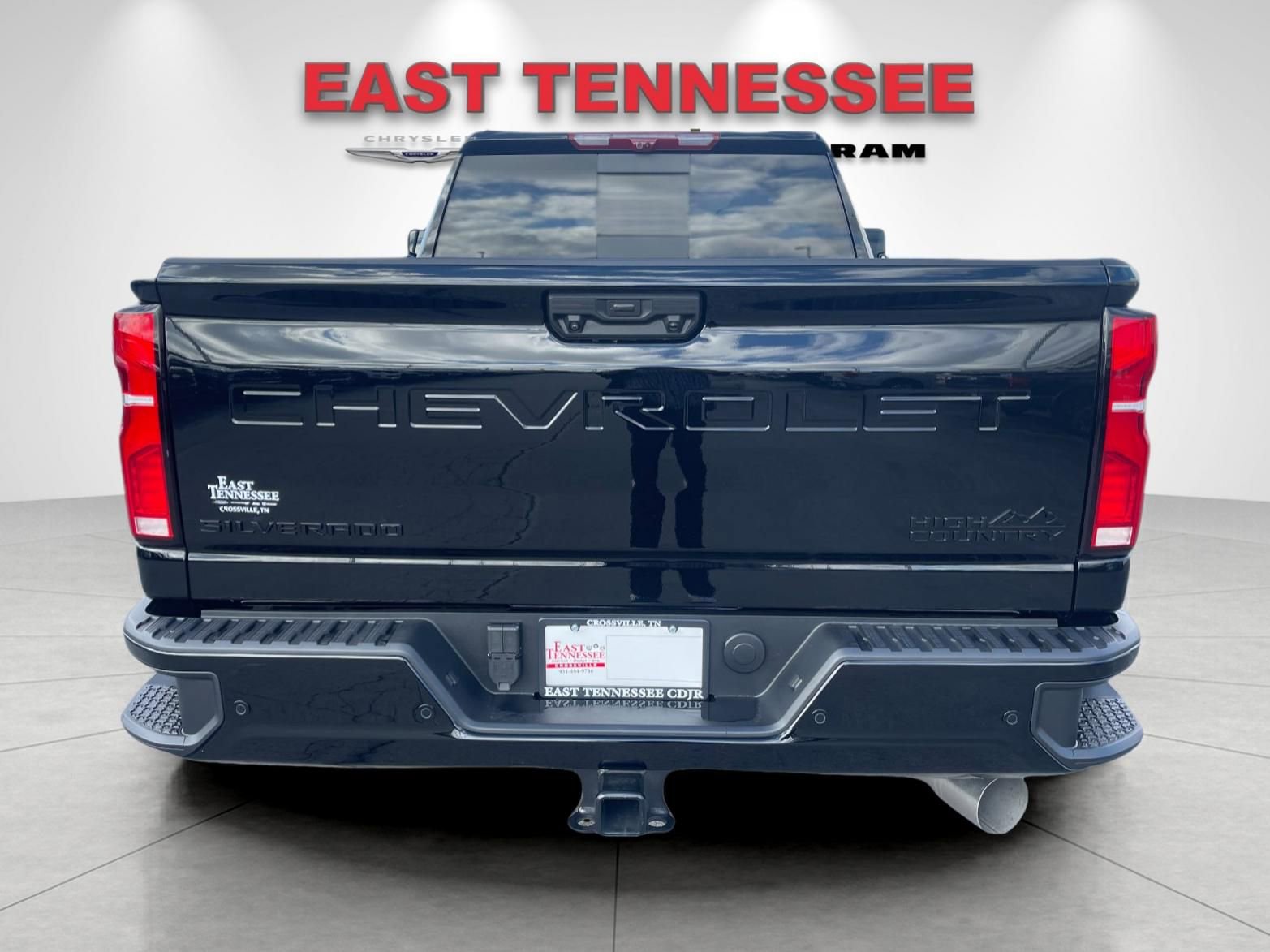 Used 2025 Chevrolet Silverado 2500 High Country w/ High Country Premium Package image 4