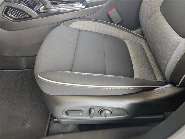 New 2026 Chevrolet TrailBlazer LT w/ Convenience Package image 4