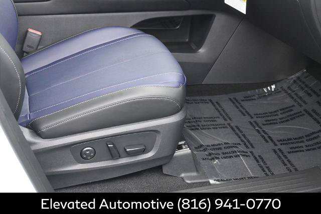 Certified 2026 INFINITI QX60 Sport w/ Dark Cargo Package AWD/4WD image 7