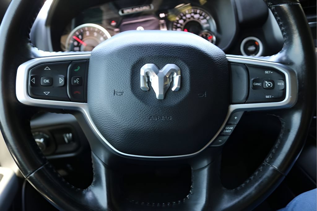 Used 2021 RAM 1500 Big Horn RWD image 21