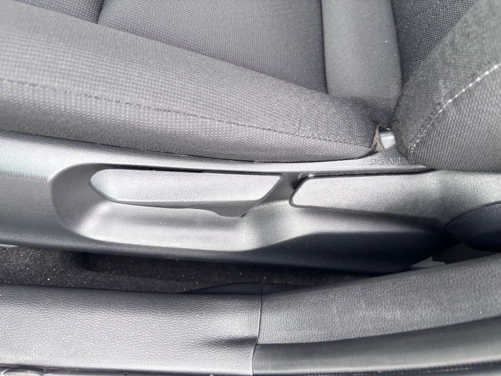 Used 2025 Toyota Corolla LE FWD image 14