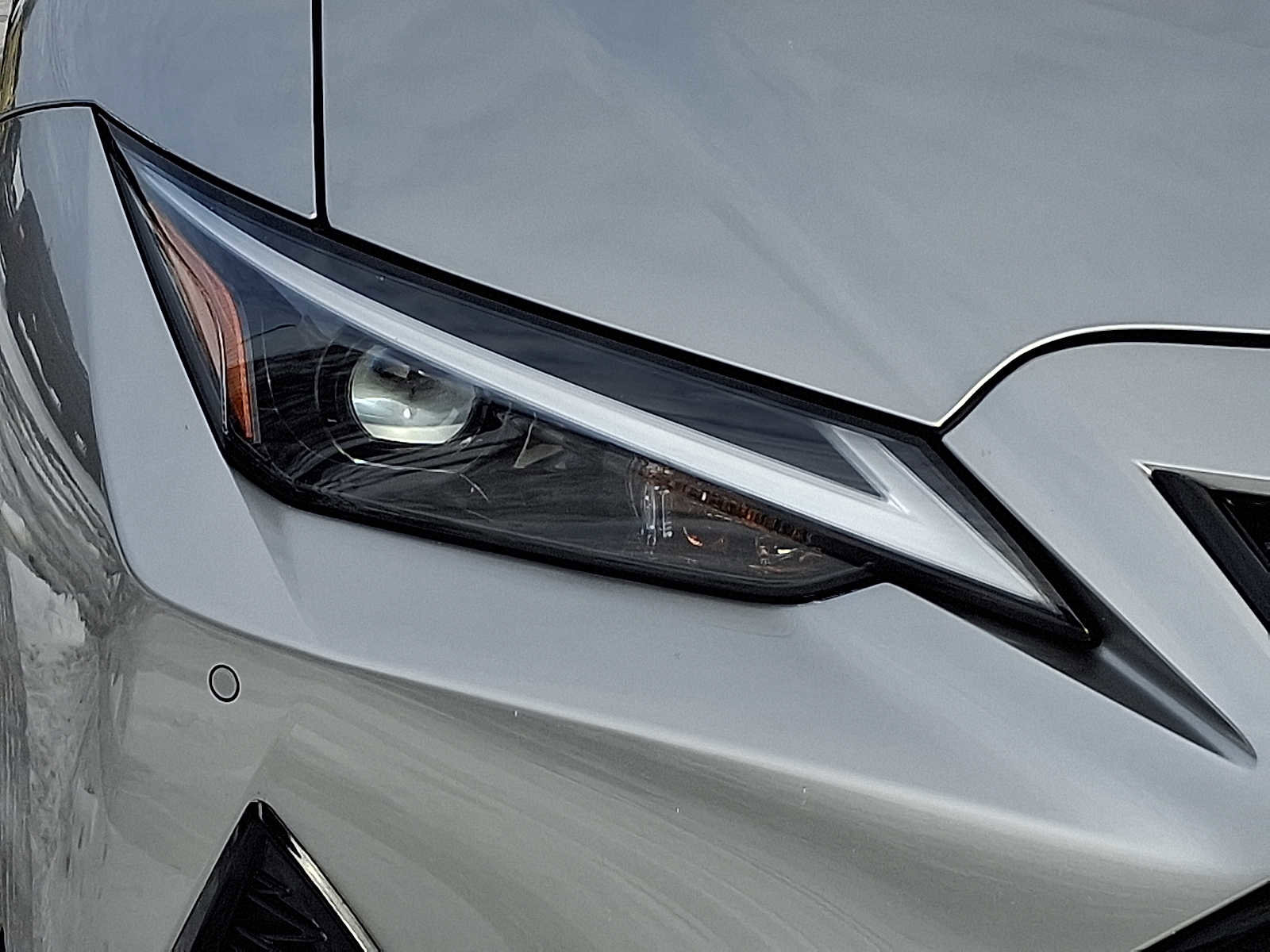 Used 2023 Lexus IS 350 F Sport w/ Memory Package image 9