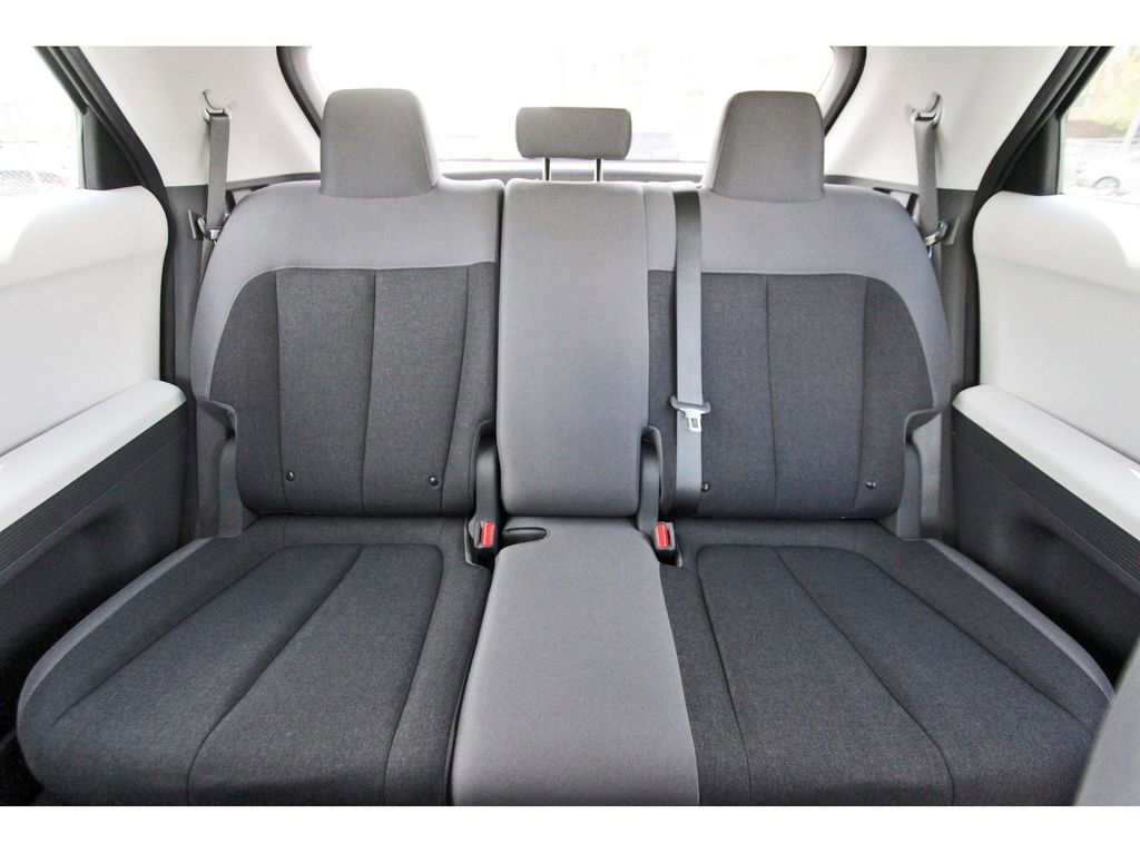 Certified 2024 Hyundai Ioniq 5 SEL image 16