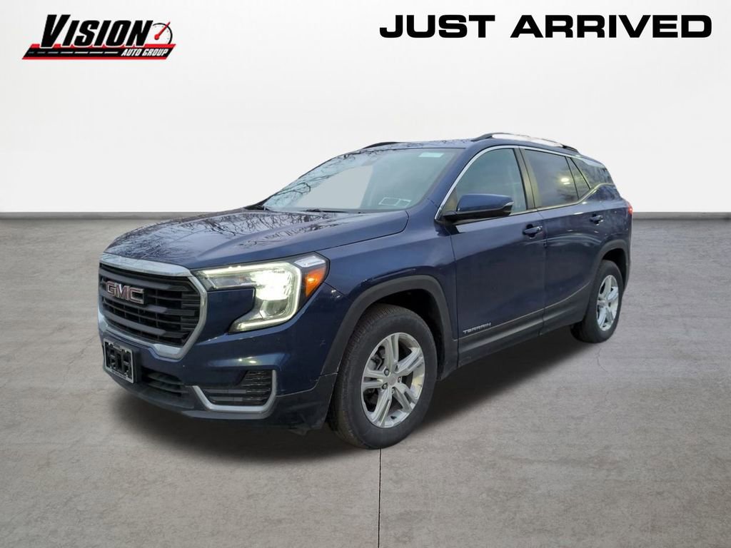 Used 2022 GMC Terrain SLE w/ Driver Convenience Package image 1