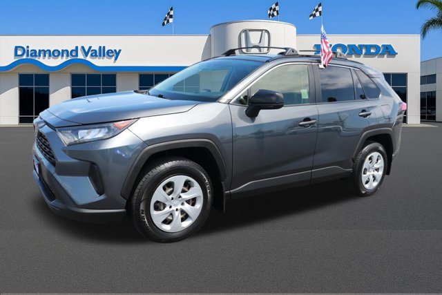 Used 2020 Toyota RAV4 LE w/ Carpet Mat Package FWD image 3