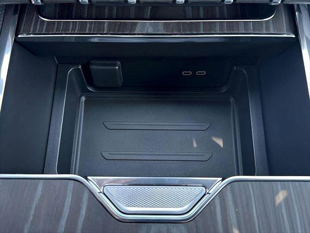 New 2025 GMC Sierra EV Denali image 26