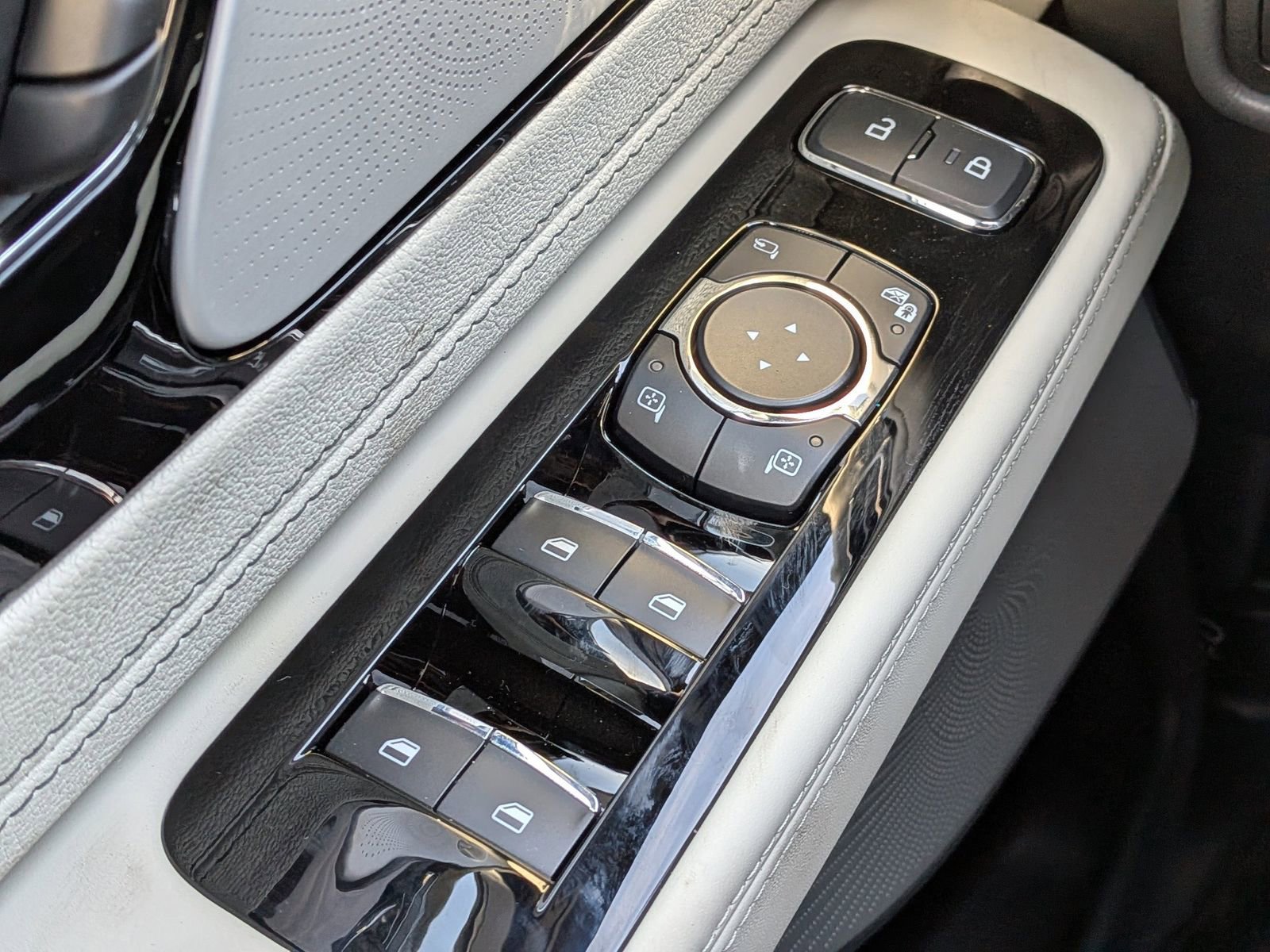 New 2026 Lincoln Aviator Black Label image 27