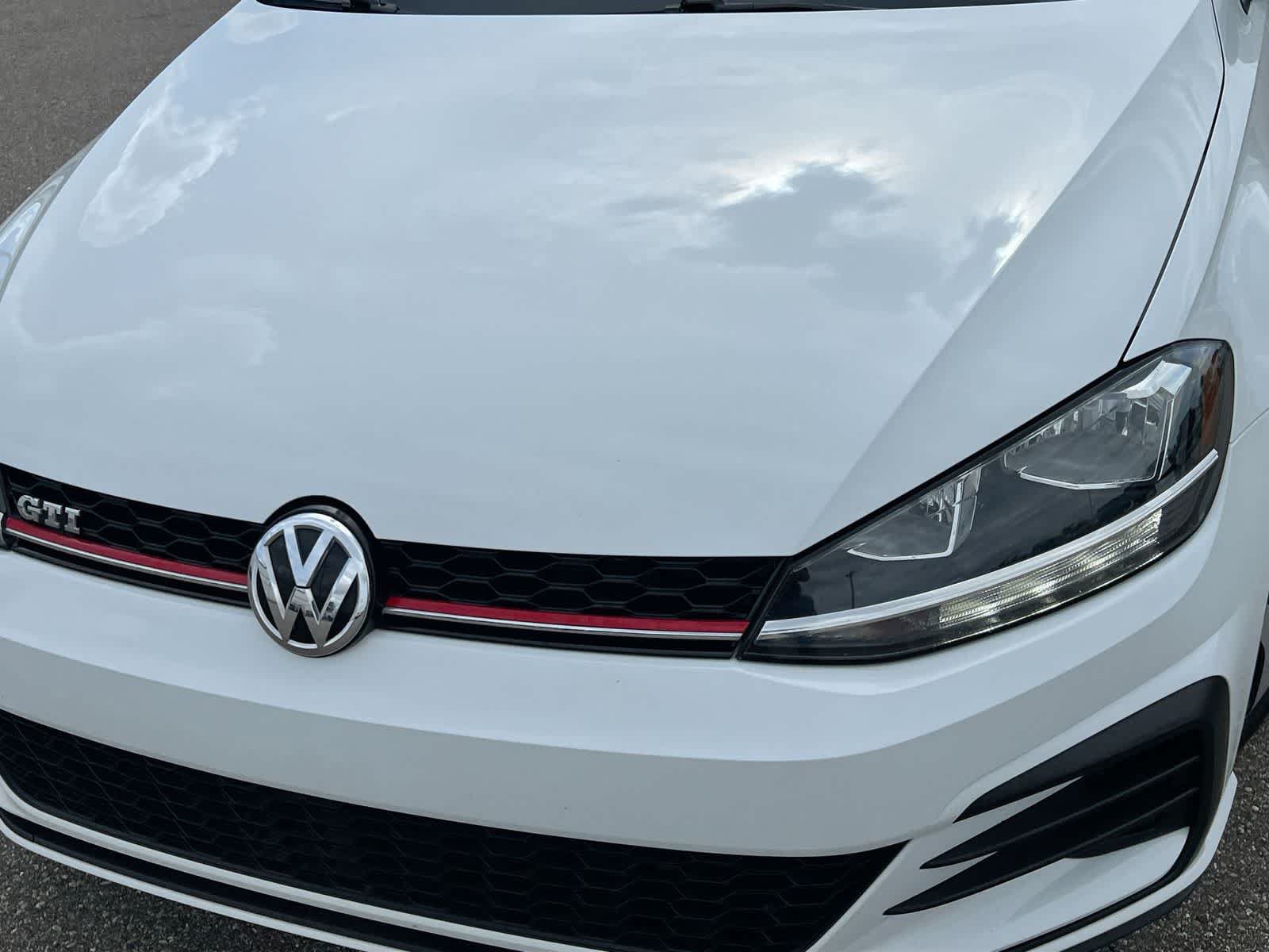 Used 2018 Volkswagen GTI S FWD image 11