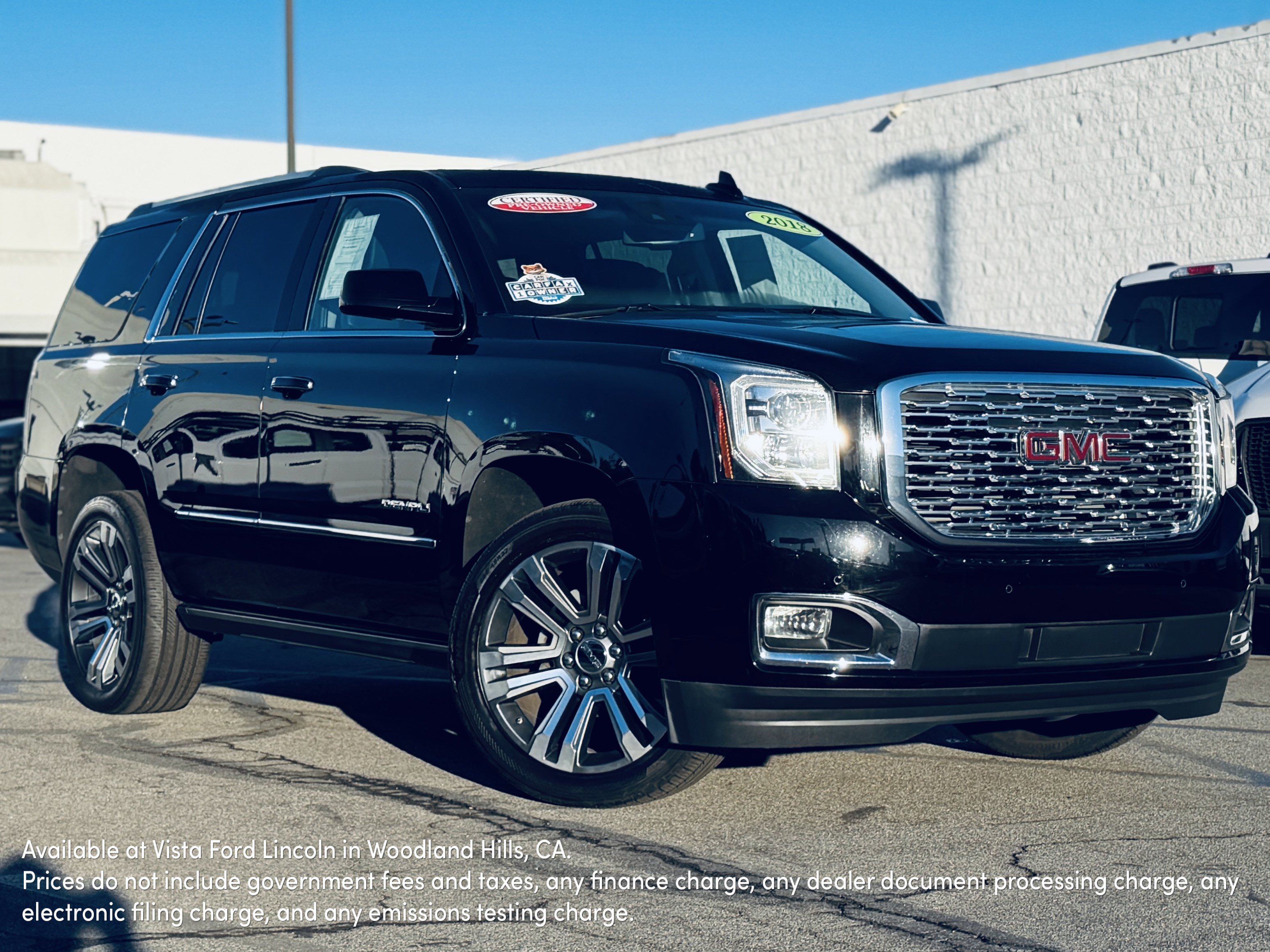 Used 2018 GMC Yukon Denali w/ Denali Ultimate Package image 1