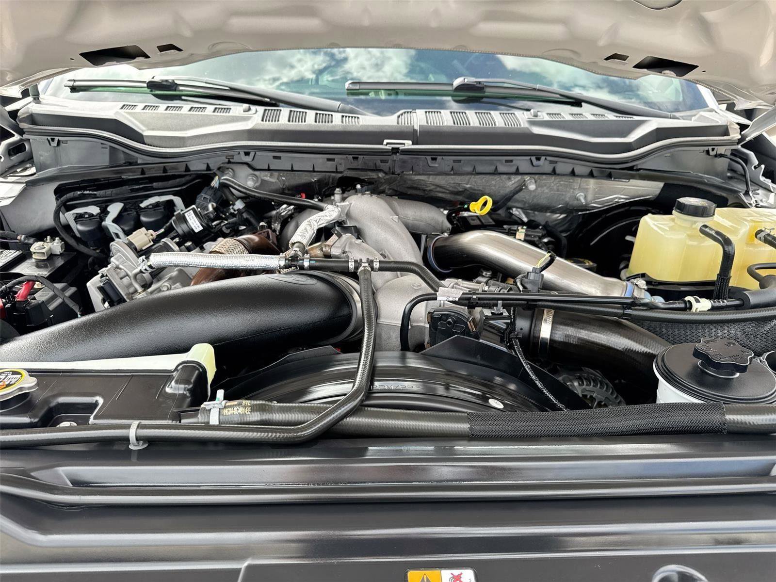 Used 2022 Ford F250 Lariat w/ Tremor Off-Road Package image 18