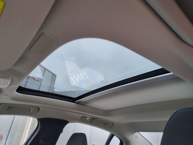 Certified 2025 Volvo S60 B5 Plus image 15