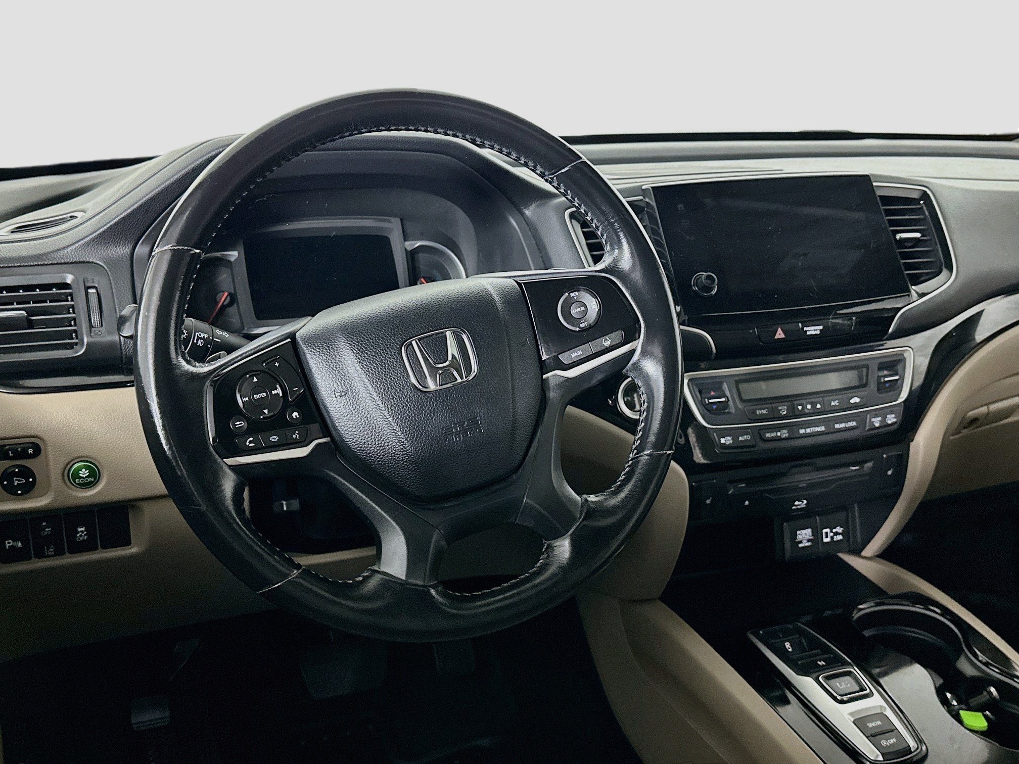 Used 2019 Honda Pilot Touring image 17