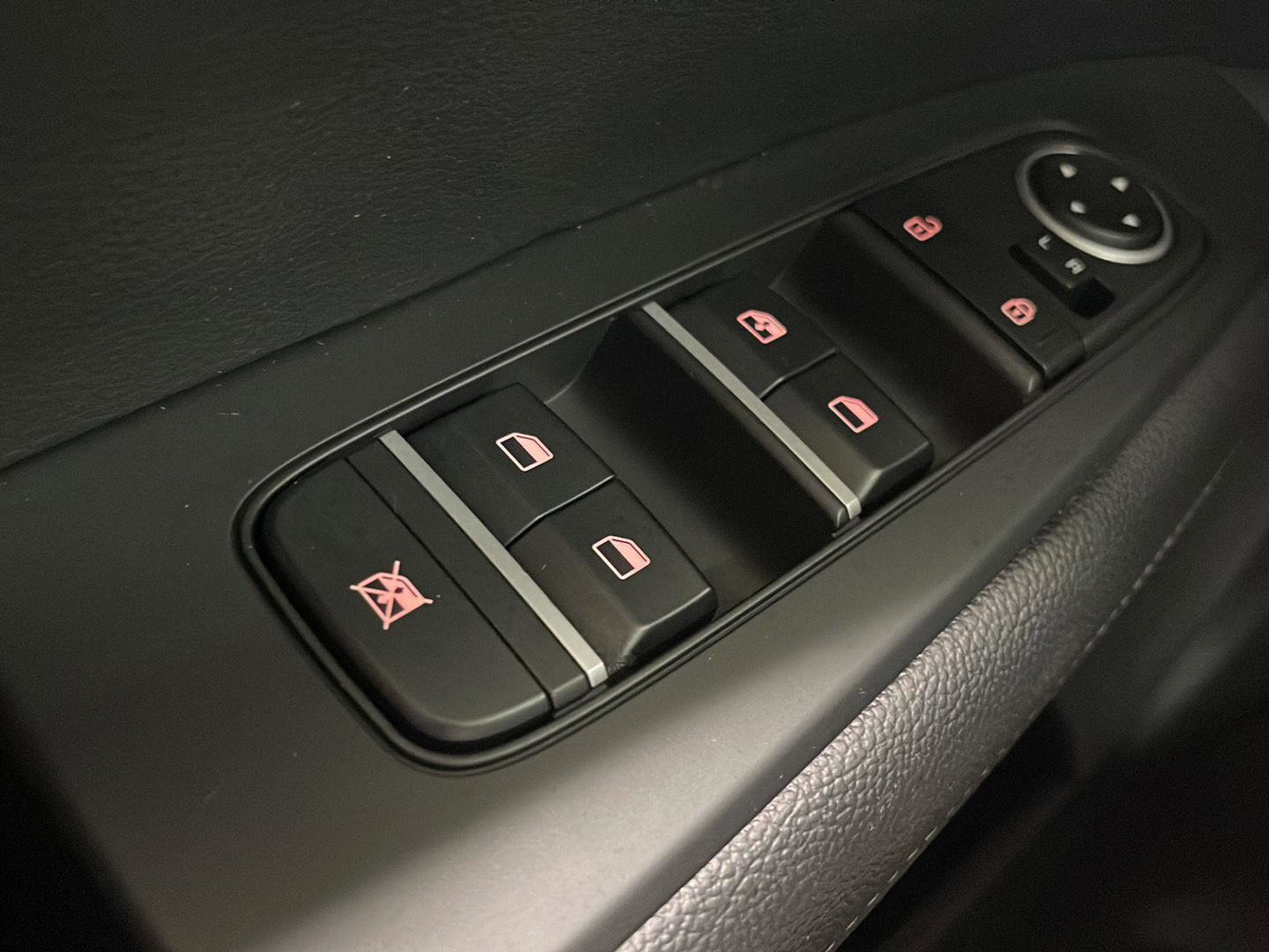 Used 2022 Kia Forte GT-Line w/ GT-Line Premium Package image 13