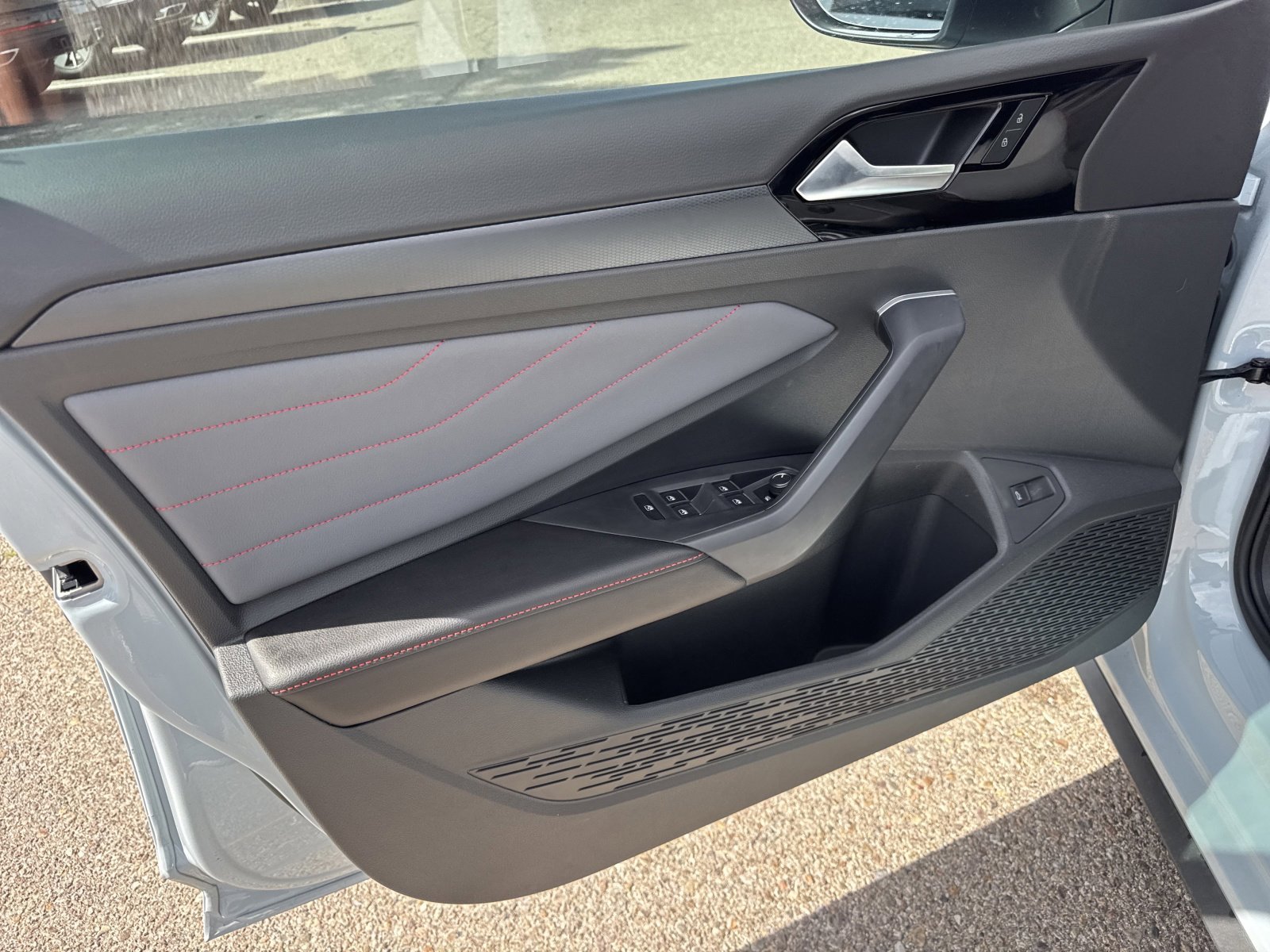 New 2026 Volkswagen Jetta GLI Autobahn FWD image 11
