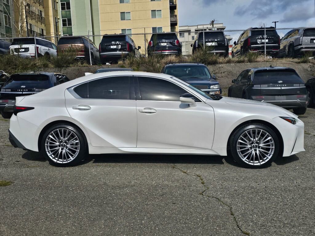 Used 2023 Lexus IS 300 Base w/ Premium Package image 9