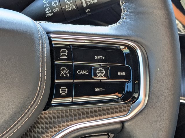 New 2026 Jeep Grand Wagoneer Summit w/ Rear Seat Video Group I AWD/4WD image 24