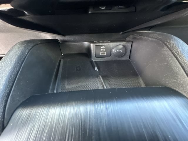Used 2024 Ford Escape Platinum AWD/4WD image 28