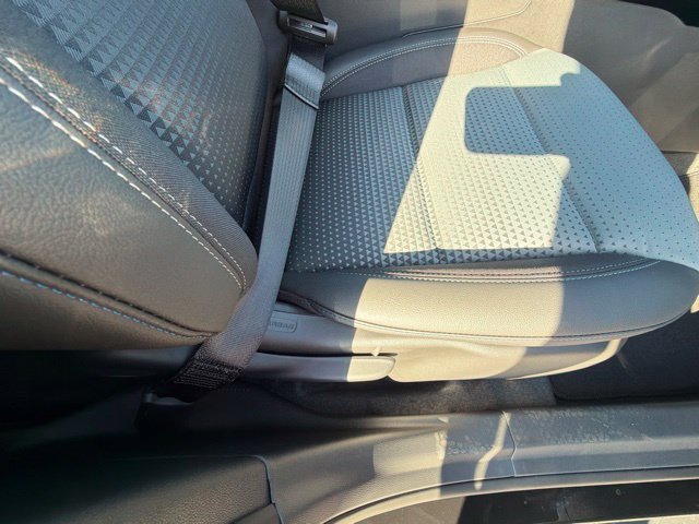 New 2026 Chevrolet Trax LT w/ Sunroof Package FWD image 60