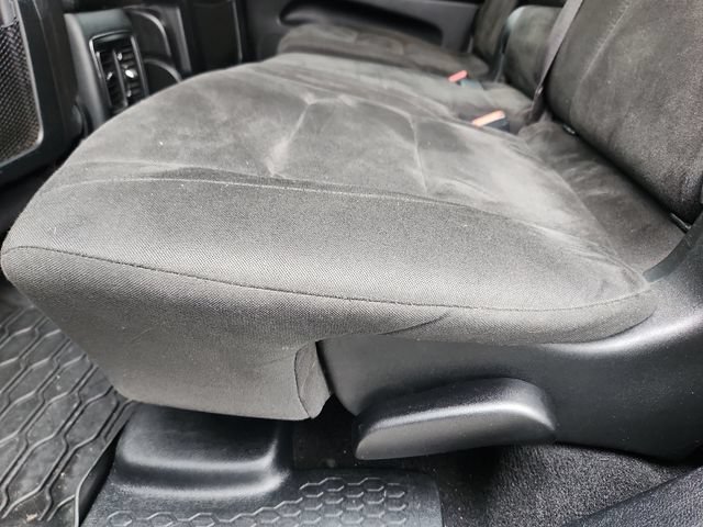 Used 2020 Dodge Durango SXT w/ 3rd Row Seating Group AWD/4WD image 25