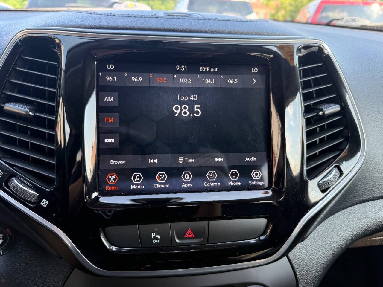 Used 2020 Jeep Cherokee Limited AWD/4WD image 24
