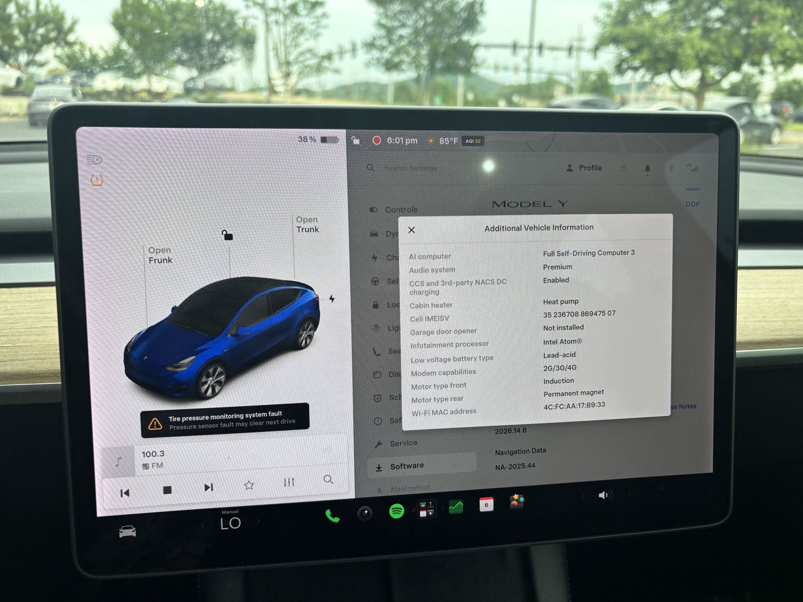 Used 2021 Tesla Model Y Long Range AWD/4WD image 26