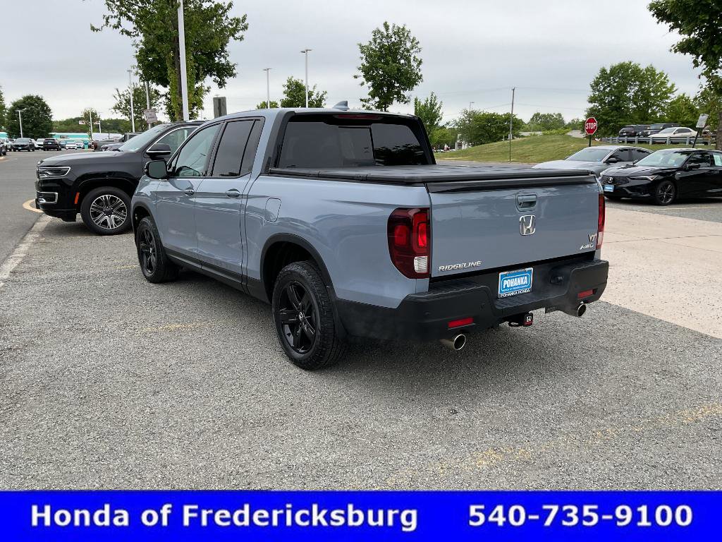 Used 2023 Honda Ridgeline Black Edition image 4