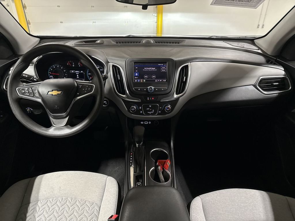 Used 2022 Chevrolet Equinox LS FWD image 10
