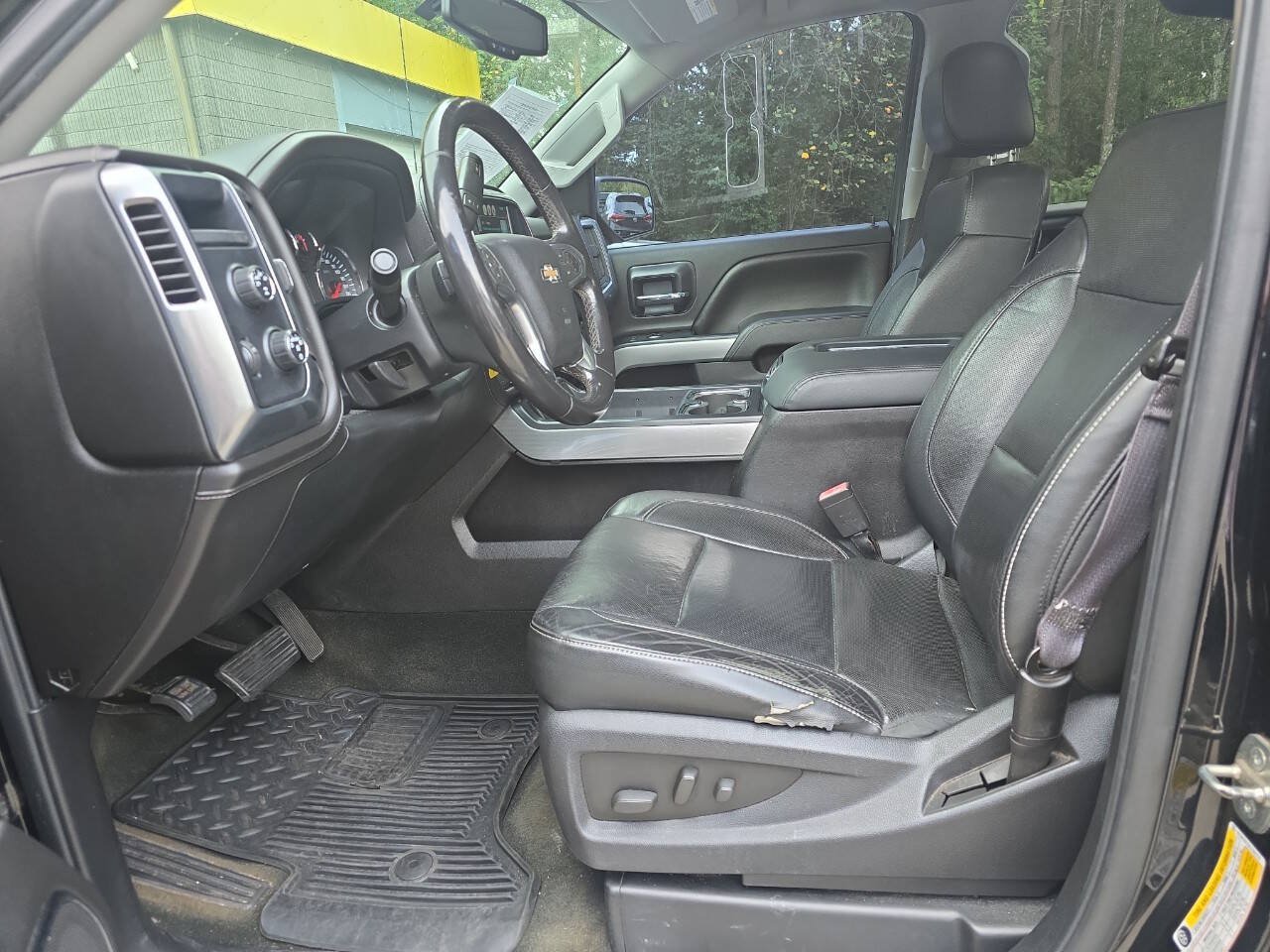 Used 2014 Chevrolet Silverado 1500 LTZ Z71 AWD/4WD image 6