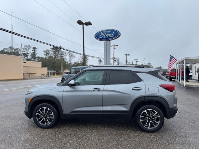 Used 2024 Chevrolet TrailBlazer LT