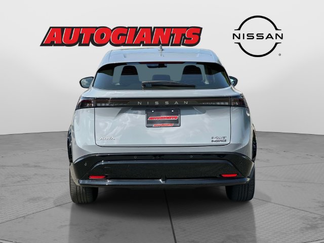 Used 2024 Nissan Ariya AWD image 6