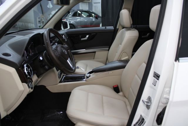 Used 2014 Mercedes-Benz GLK 350 4MATIC image 13