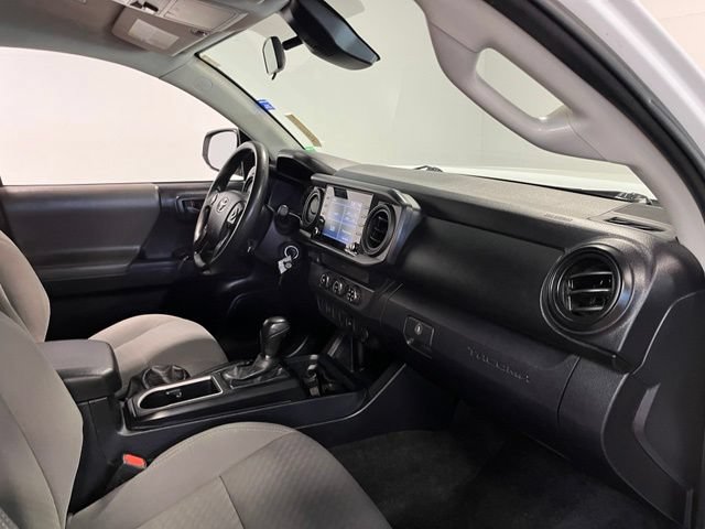 Used 2020 Toyota Tacoma SR RWD image 11