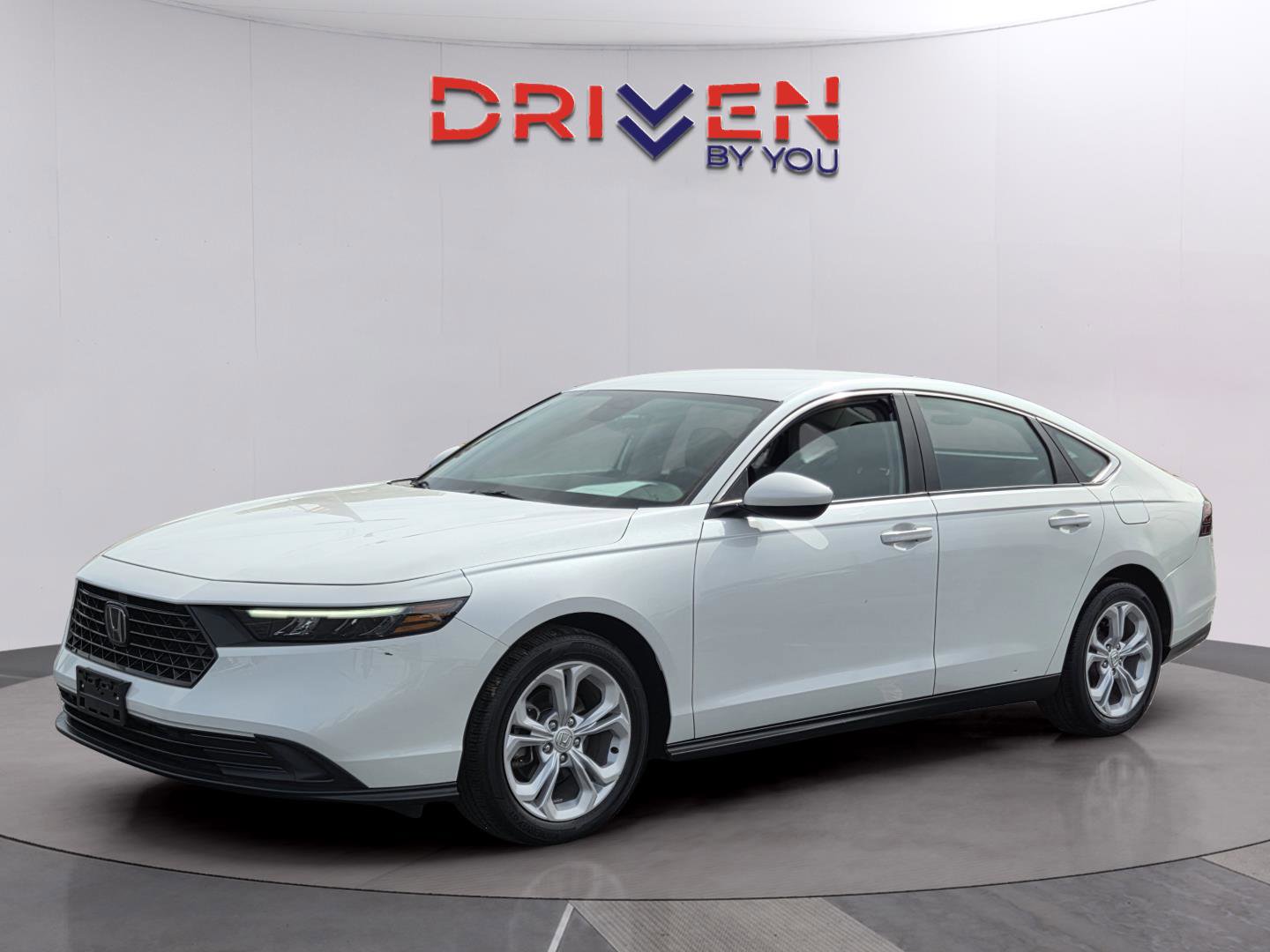 Used 2023 Honda Accord LX image 1