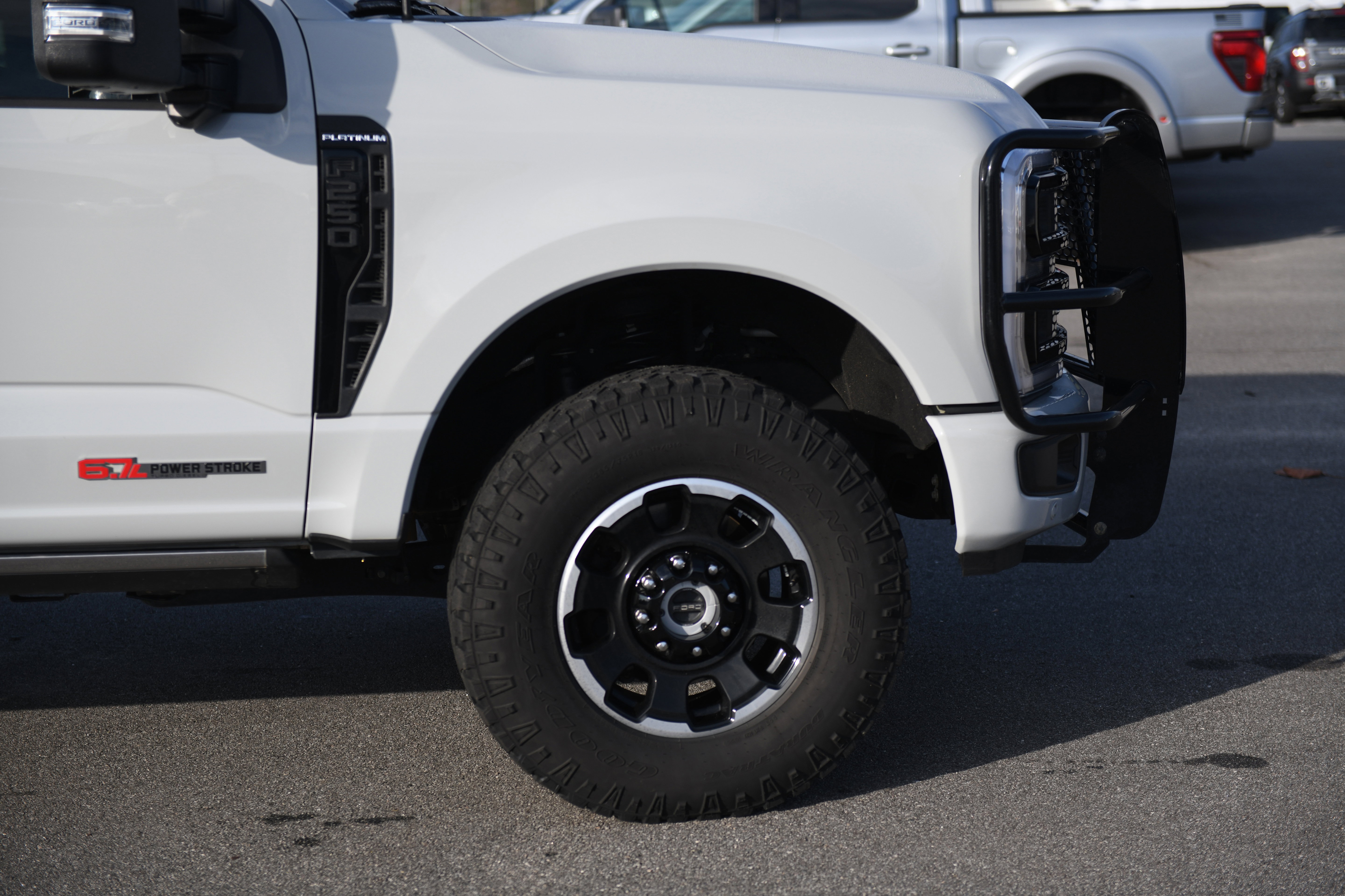 Used 2025 Ford F250 Platinum w/ Tremor Off-Road Package image 3
